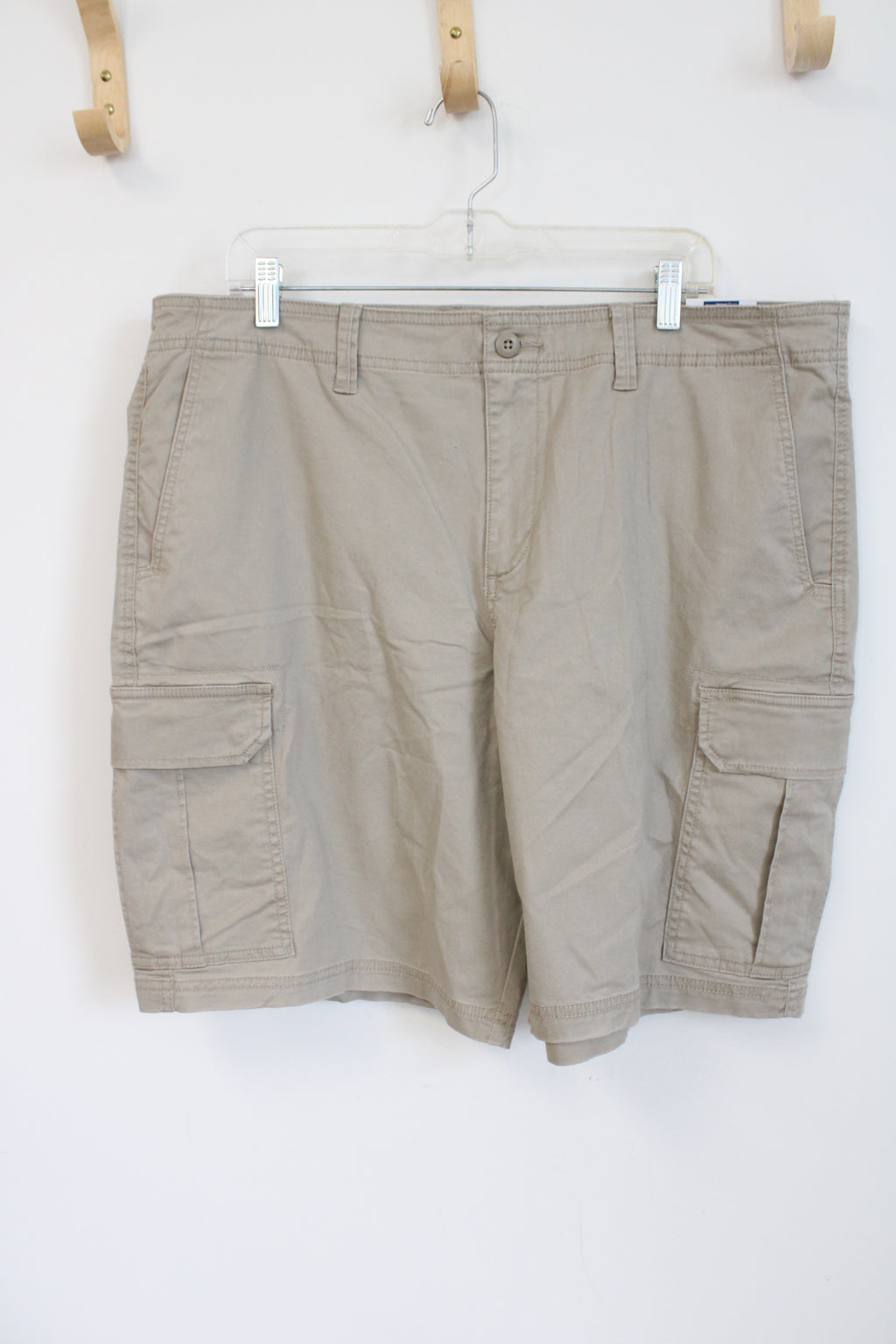 NEW George Khaki Cargo Shorts | 40