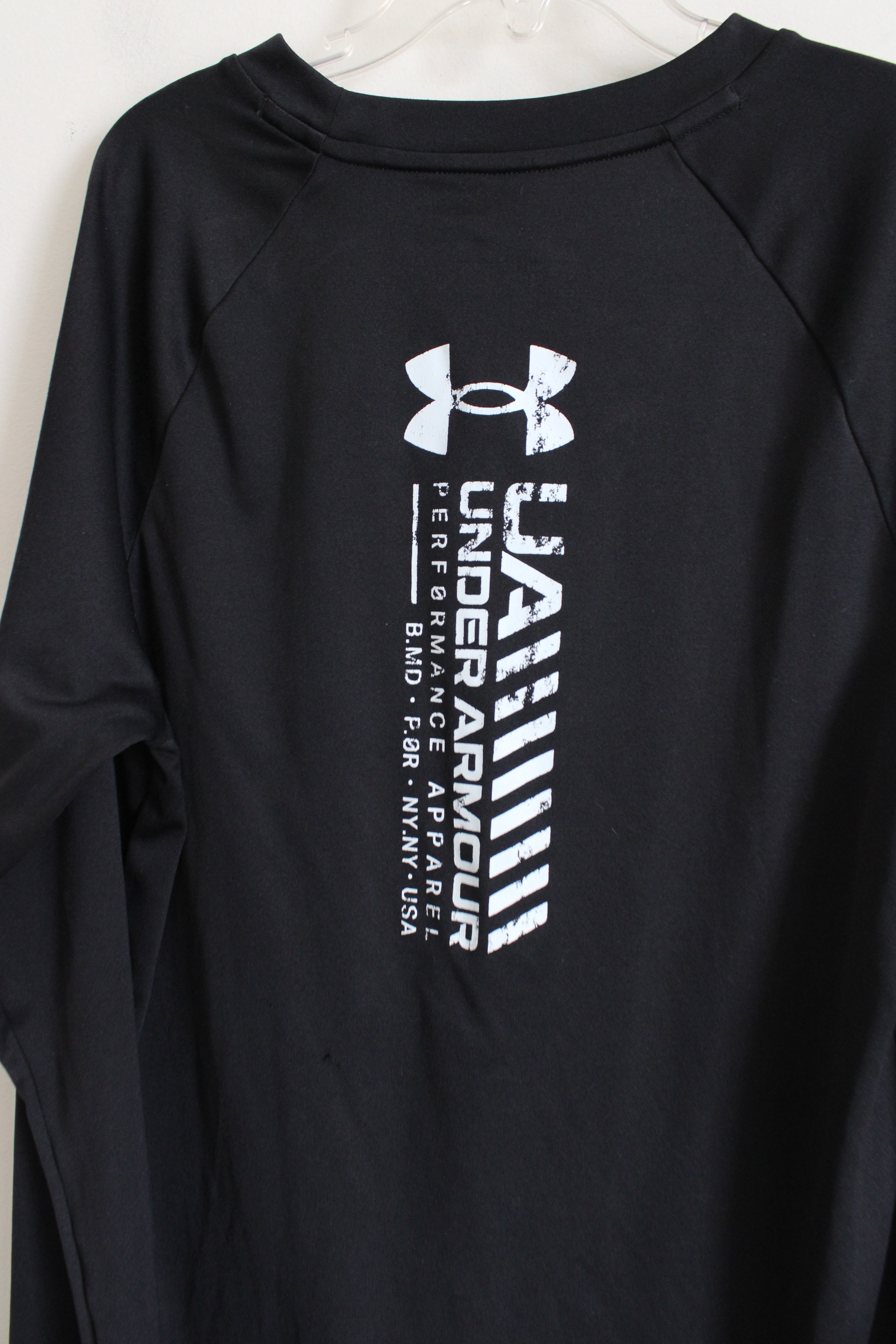 Under Armour Loose Fit Black Long Sleeved Shirt | Youth L (14/16)