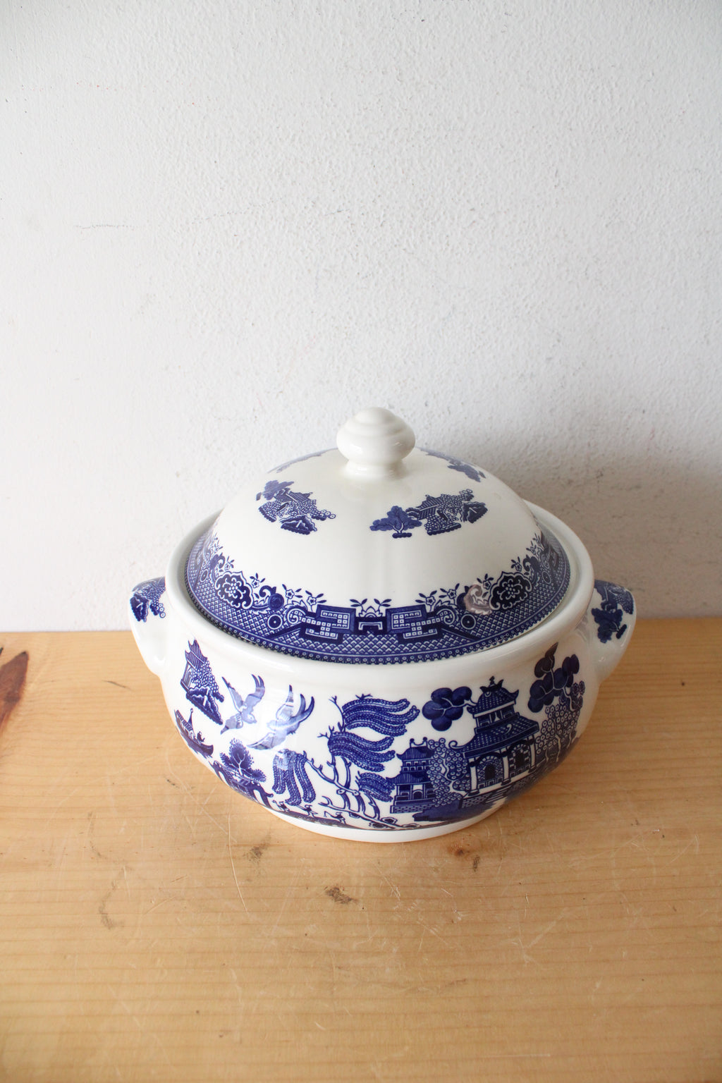 Churchill Blue Willow Covered Dish