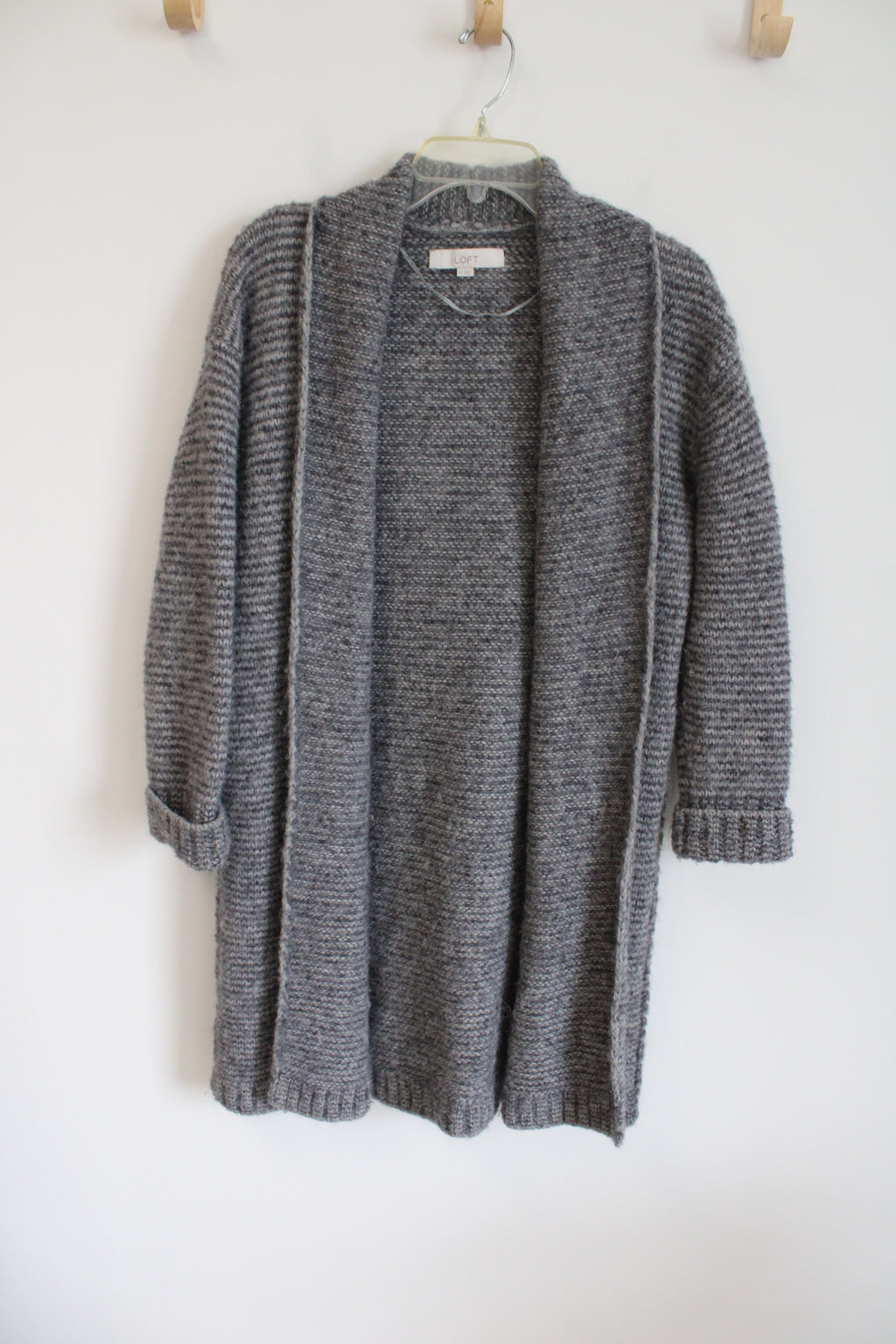 LOFT Thick Gray Cardigan Sweater | M