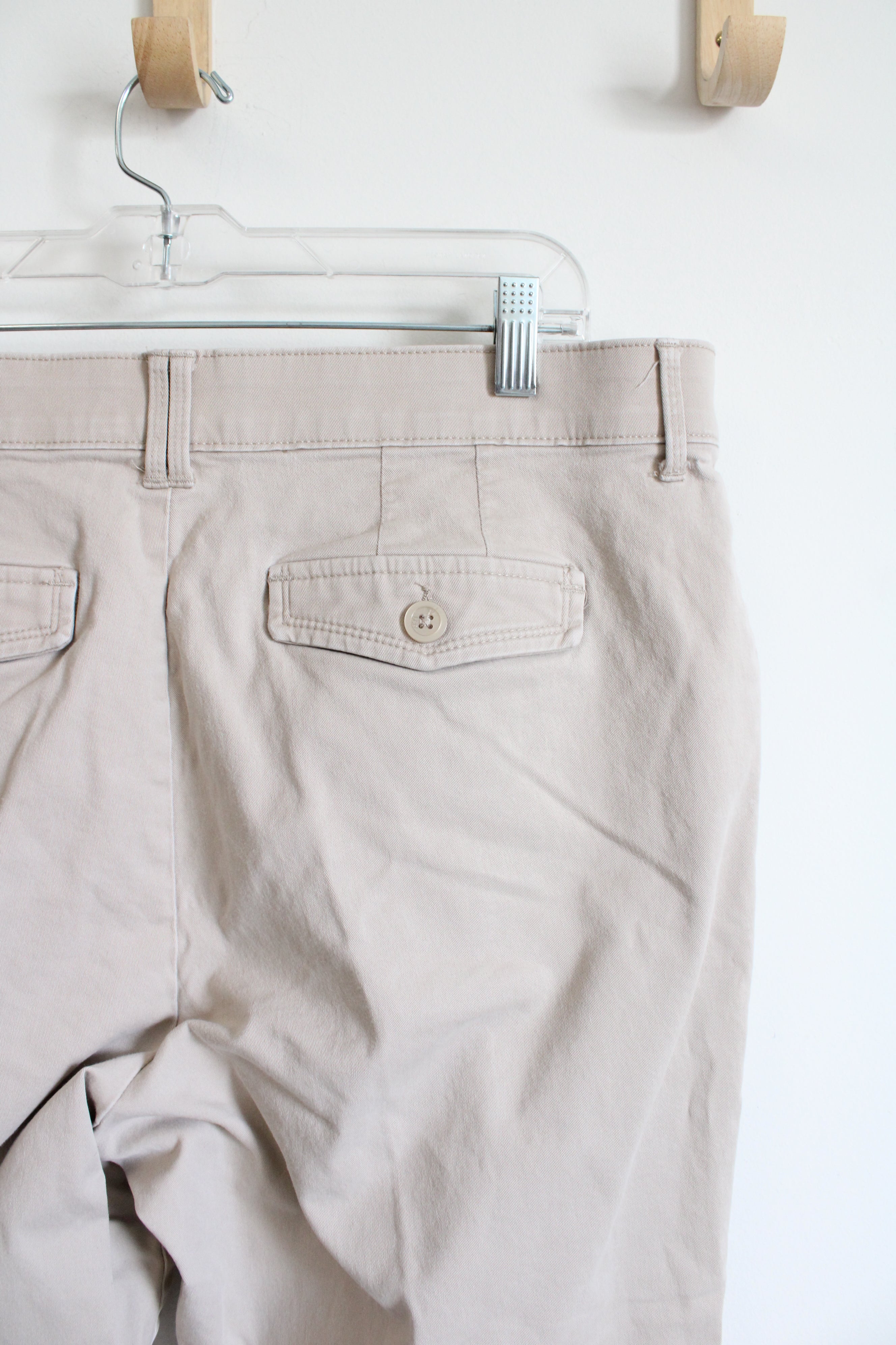 Lee Comfort Stretch Waistband Khaki Pants | 18 Short