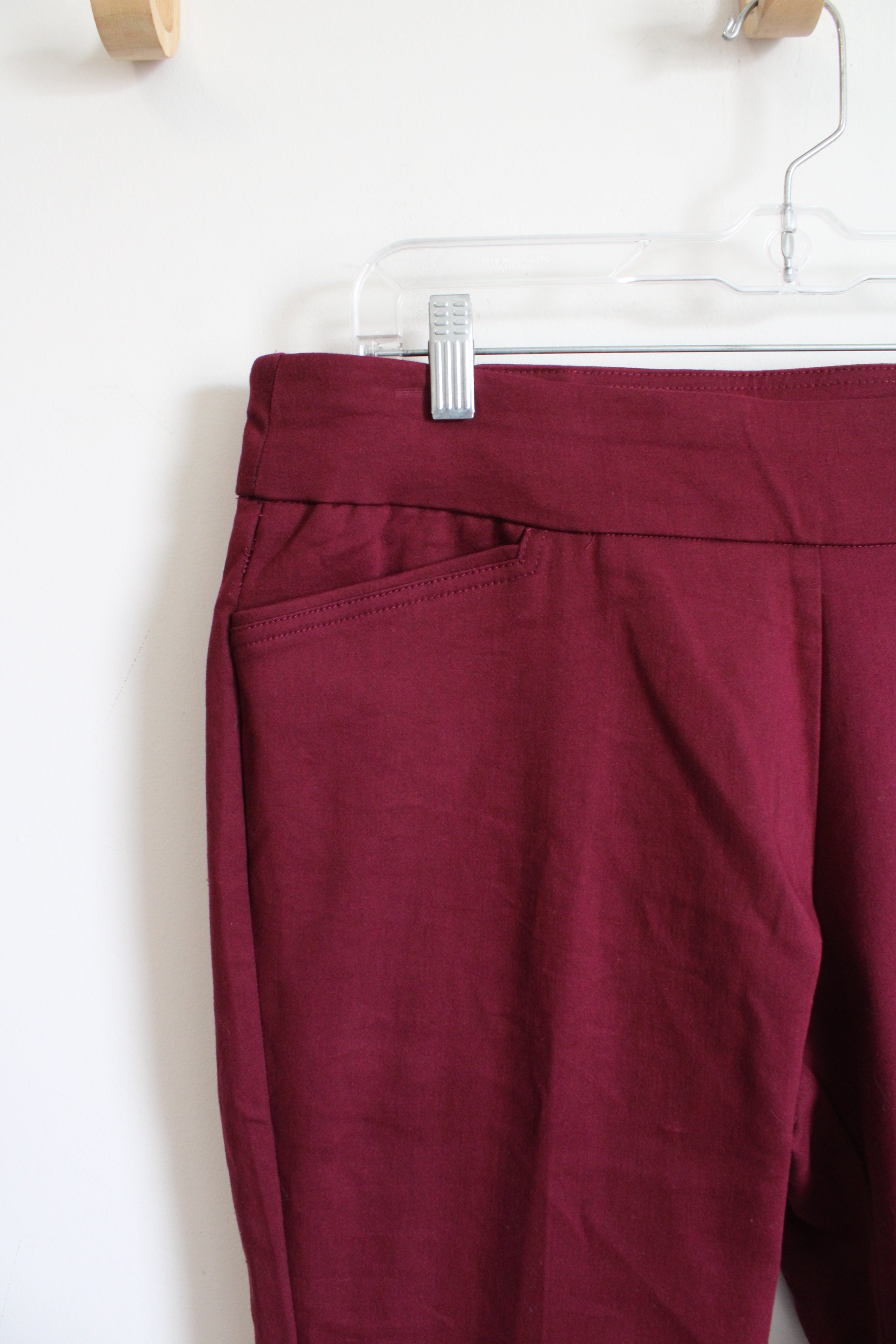 Croft & Barrow The Effortless Stretch Red Pants | 12 Petite Short