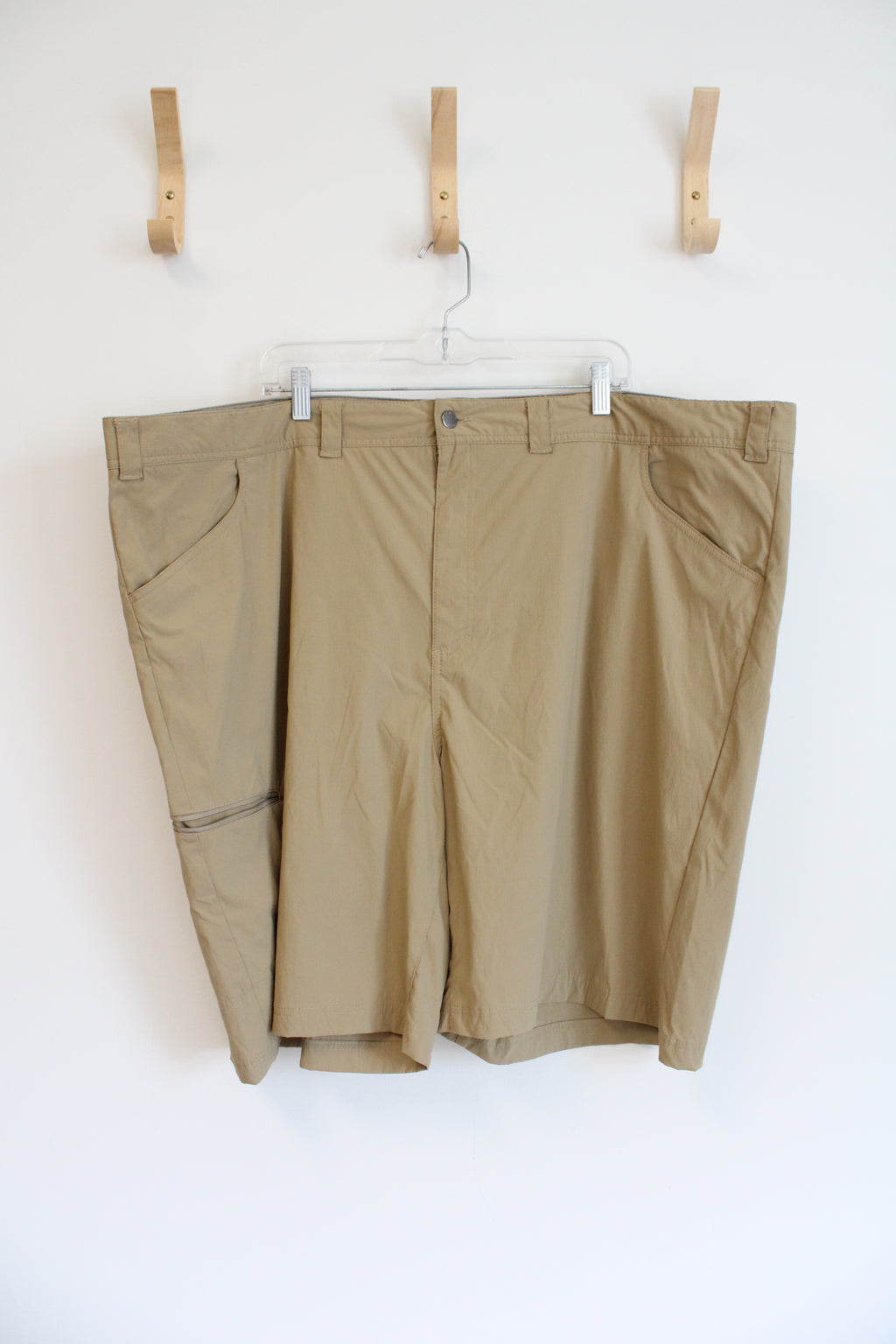 Columbia Tan Shorts | 52