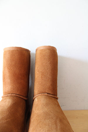 UGG Koolaburra Chestnut Short Boots | Size 7