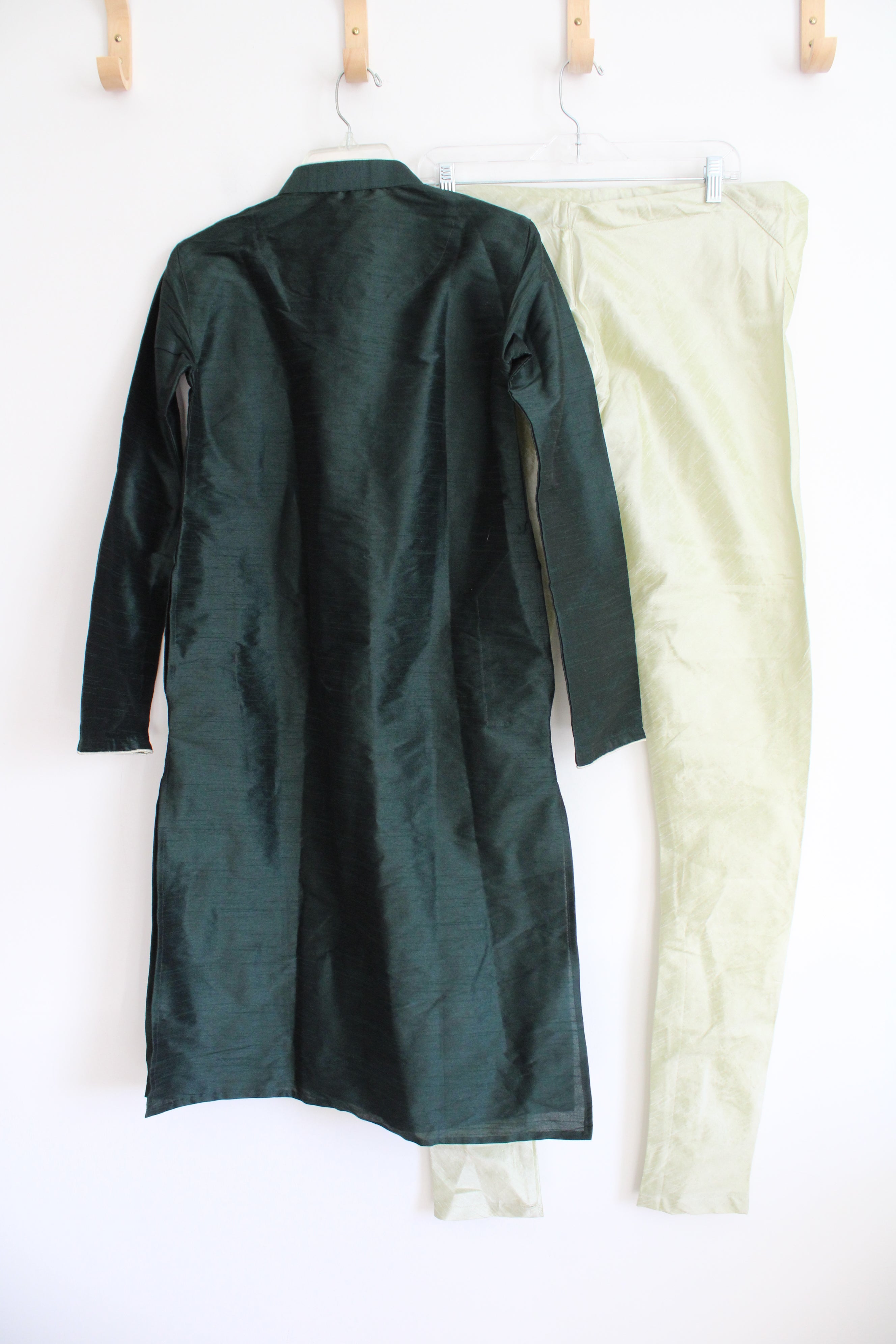 NEW Utsav Fashion Green Kurta Set | 30