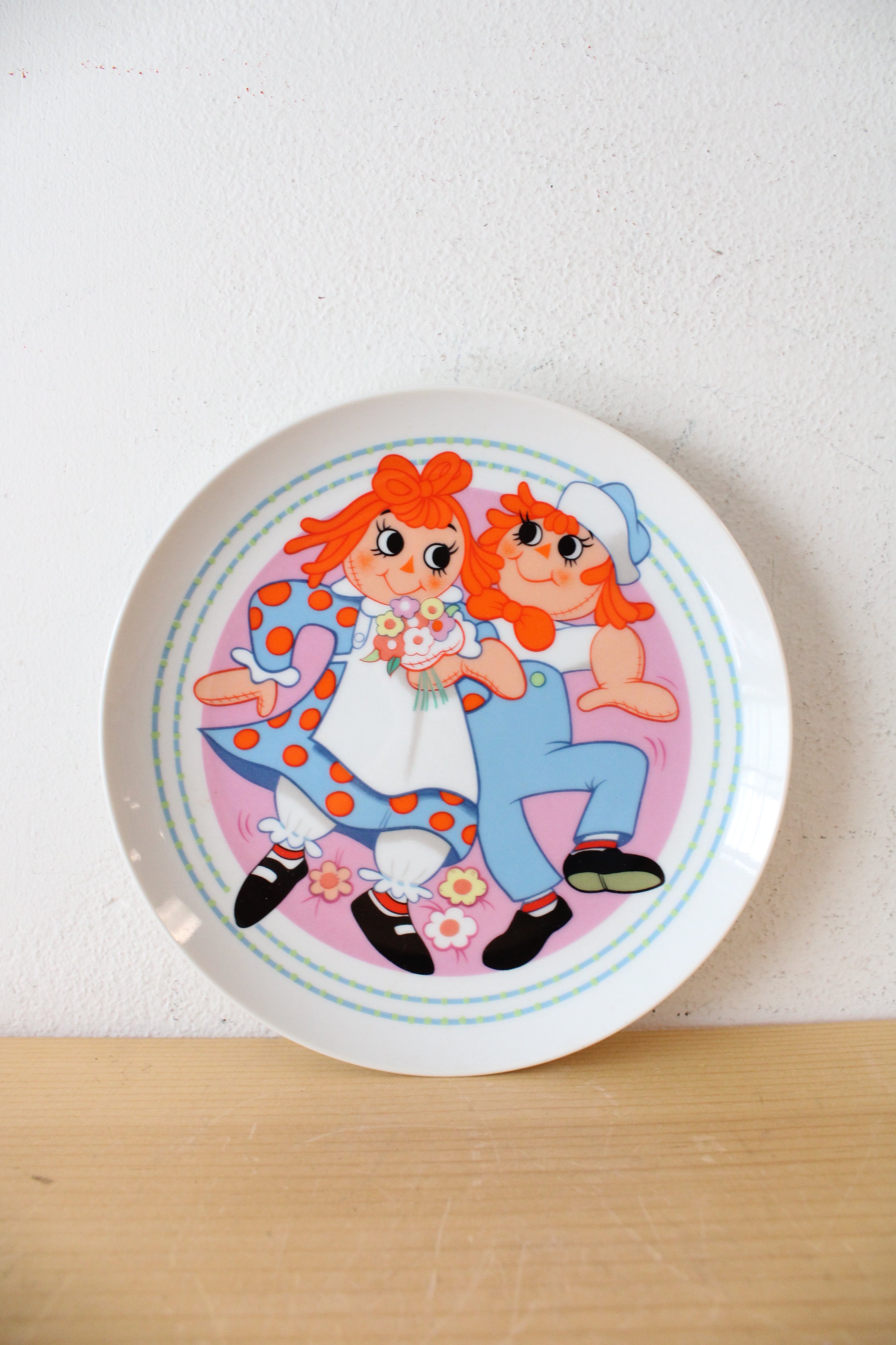 Schmid Raggedy Ann "The Raggedy Shuffle" Annual 1981 Collector Plate