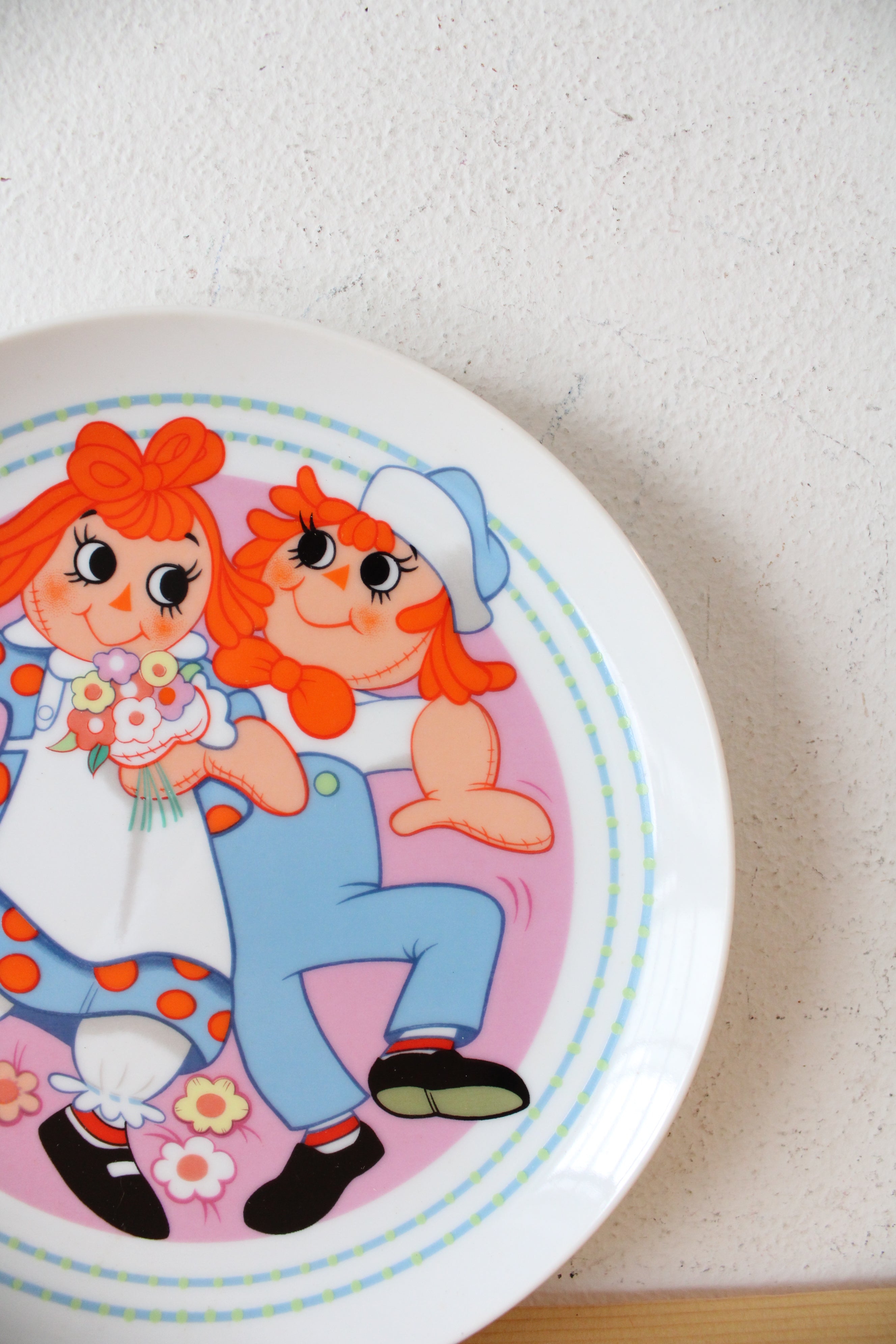 Schmid Raggedy Ann "The Raggedy Shuffle" Annual 1981 Collector Plate