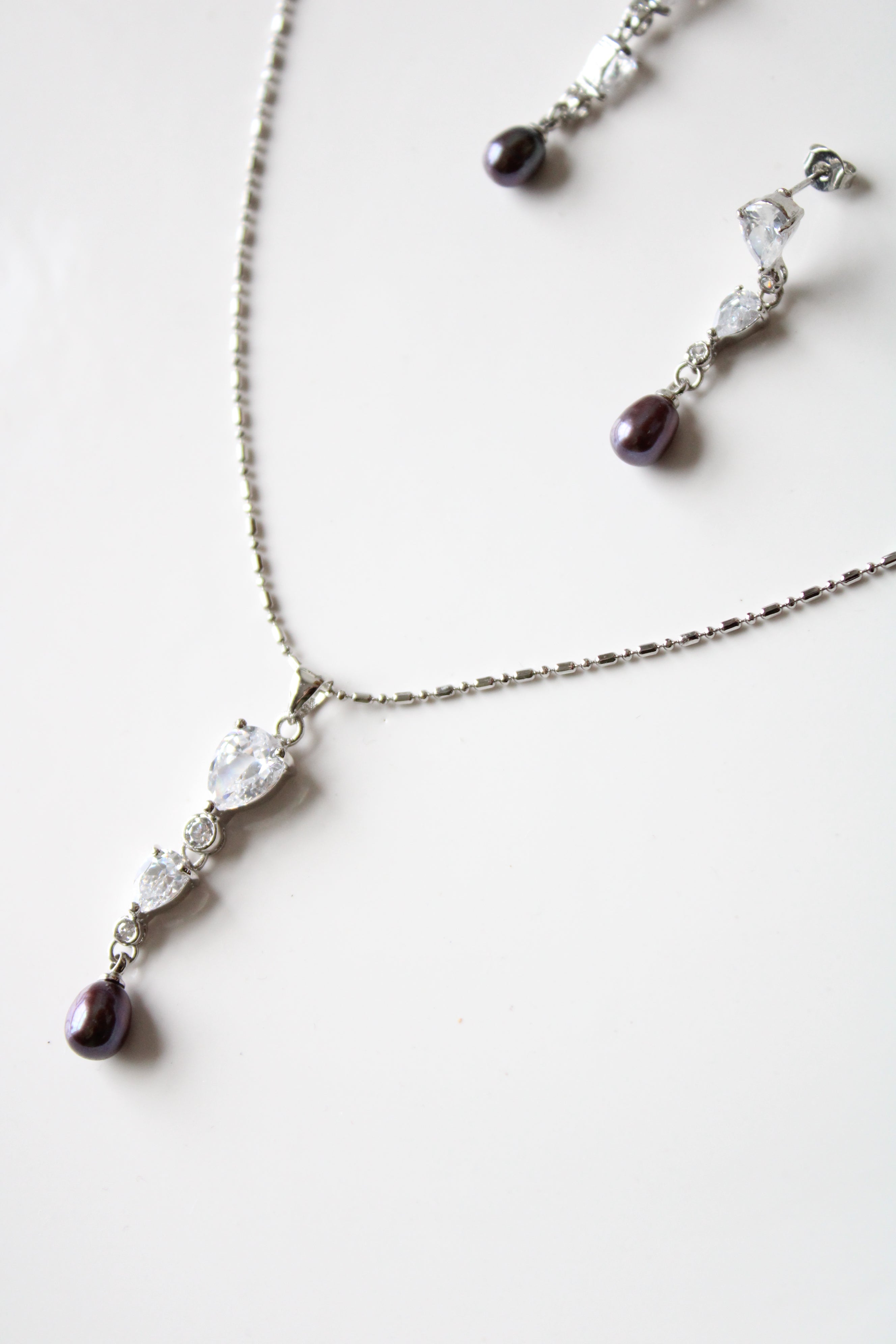 Genuine Purple Pearl & Crystal 18K White Gold Plated Earrings & Necklace Set