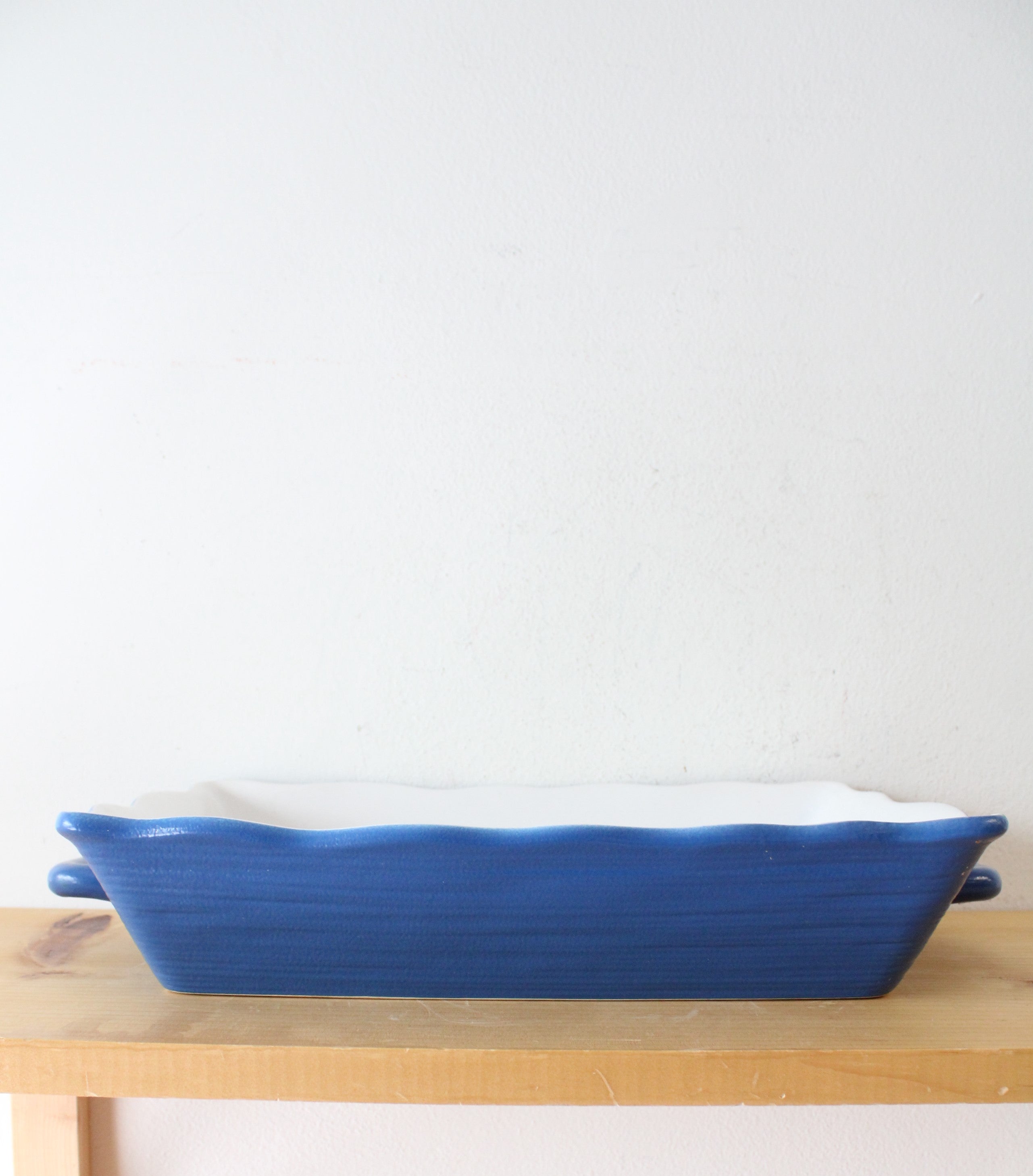 Corning Ware Blue Ruffled Edge 9X13" Handled Baking Dish