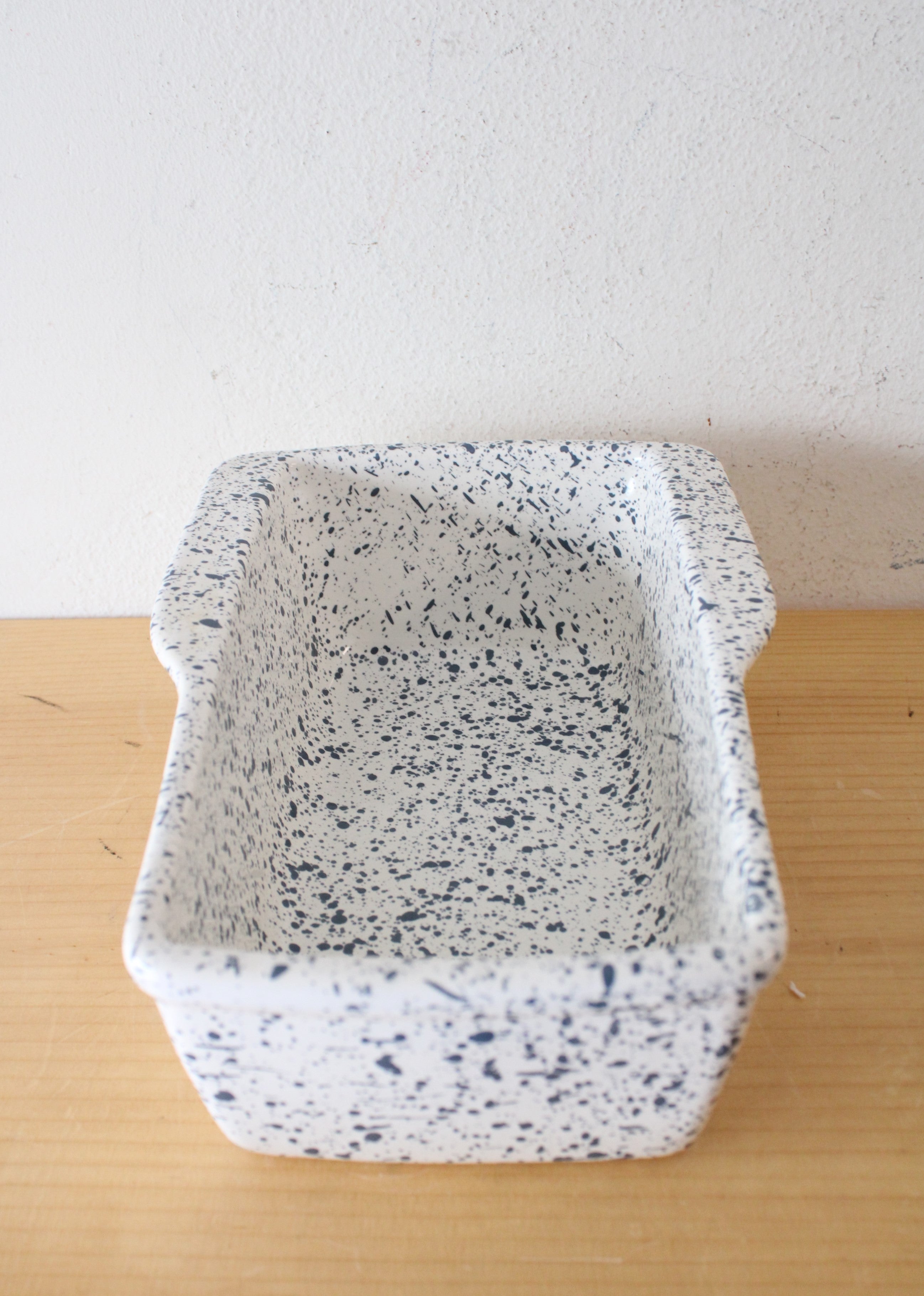 Dr. Douglas Little Loafer Blue & White Speckled Ceramic Bread Pan