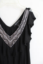 White House Black Market White & Gold Beaded Black Ruffled Tank | XS