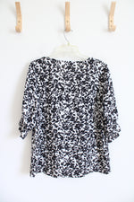 NEW Well Worn Black & White Floral V-Neck Top | L