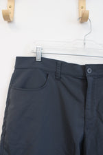 Under Armour Loose Fit Dark Gray Shorts | 38