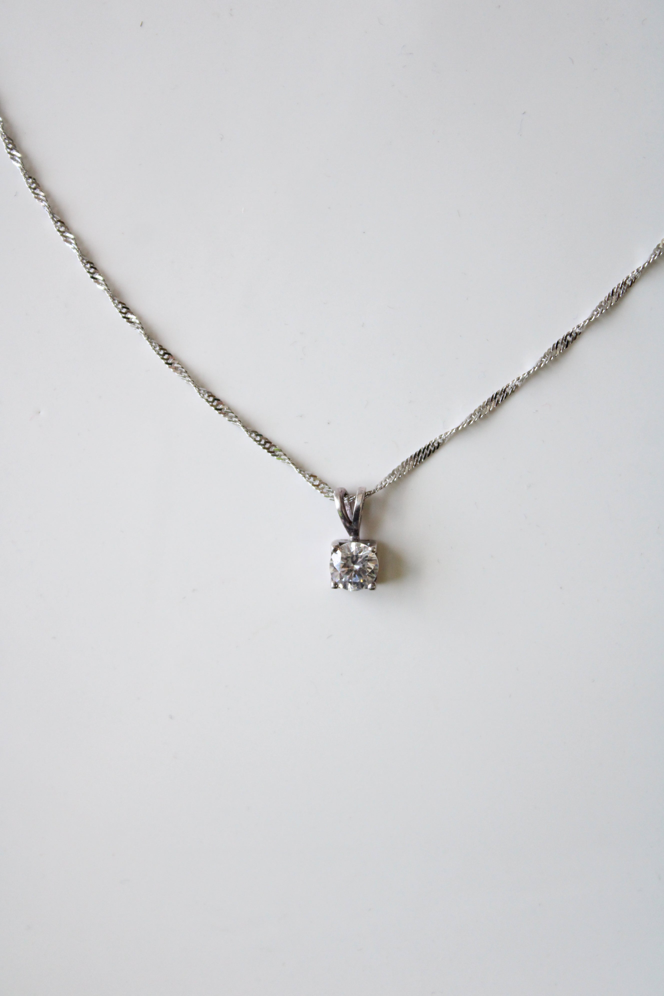 14KT Italy Milor White Gold Twist Chain Necklace