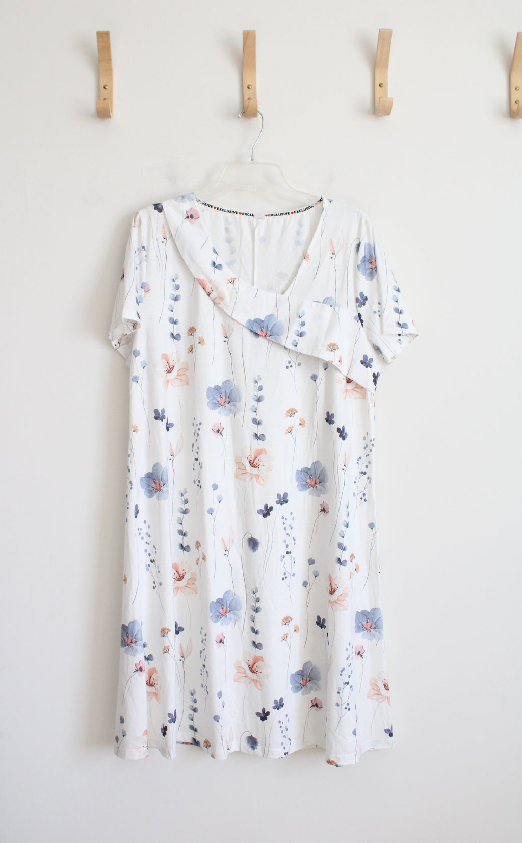 NEW White & Blue Floral Knit Dress | XXL