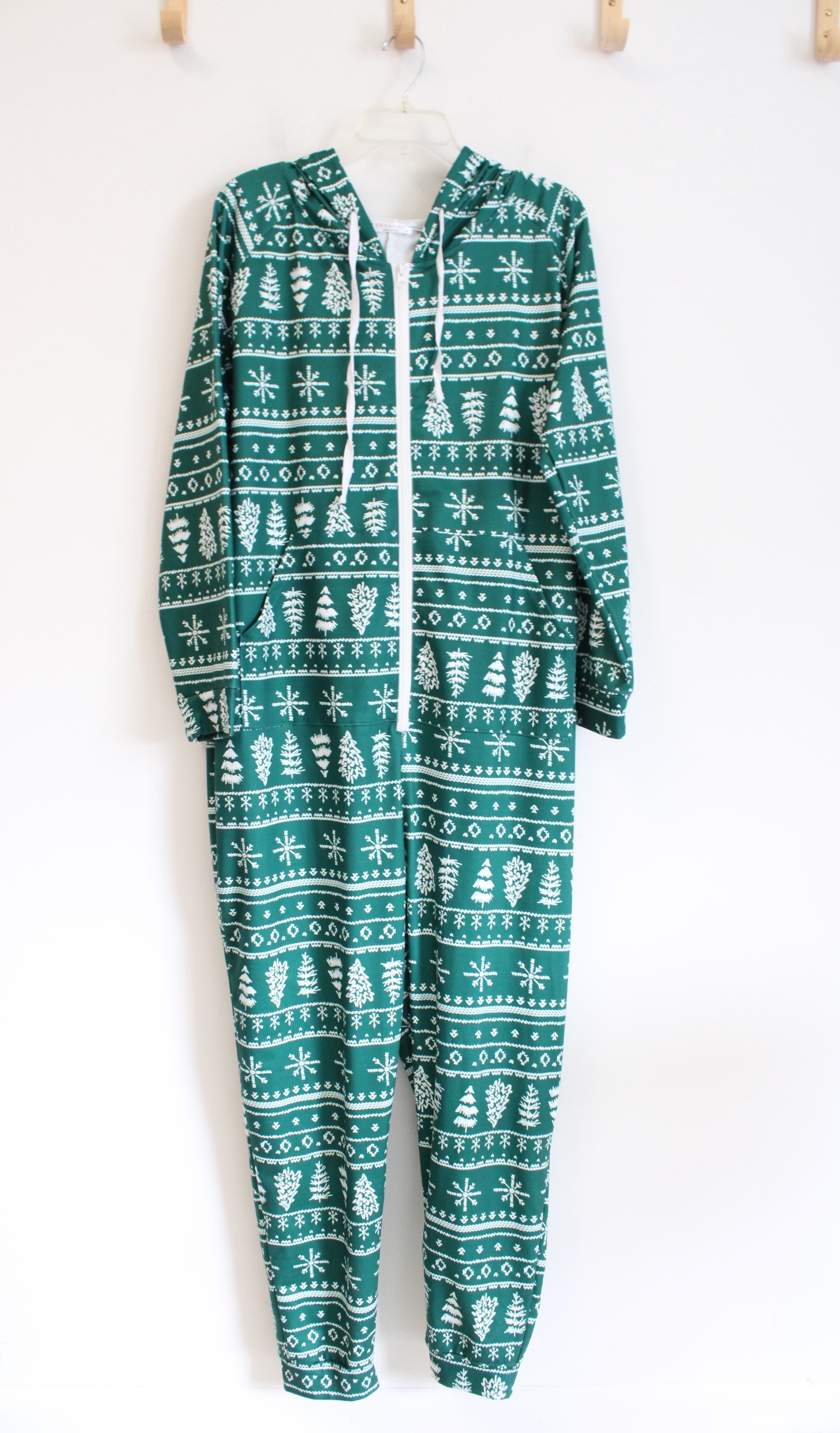 Ekouaer Green & White Snowflake & Christmas Tree Long Sleeved Hooded Onesie | M