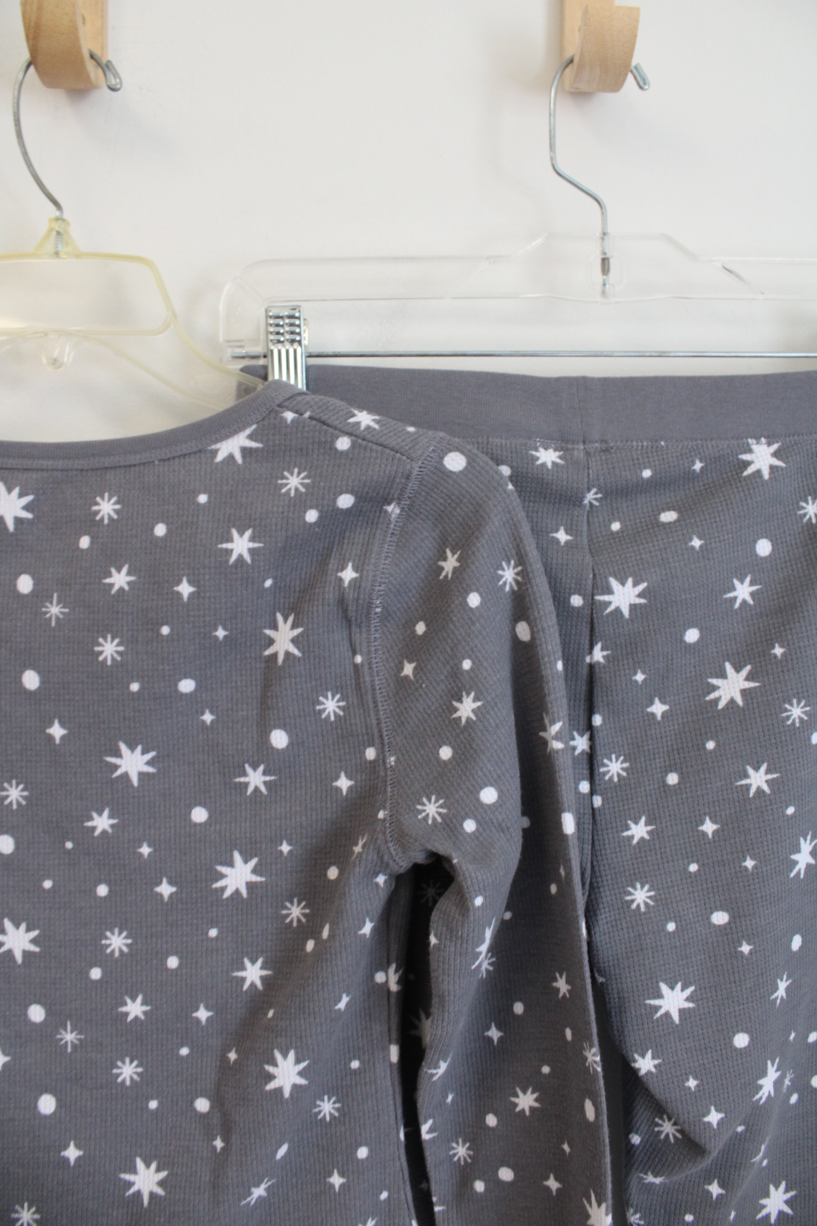 Old Navy Gray & White Star Waffle Knit 2-Piece Pajama Set | XS