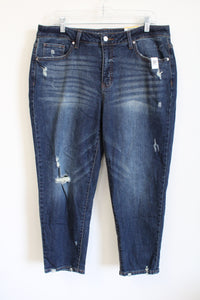 NEW Time And Tru Mid Rise Slim Jeans | 14