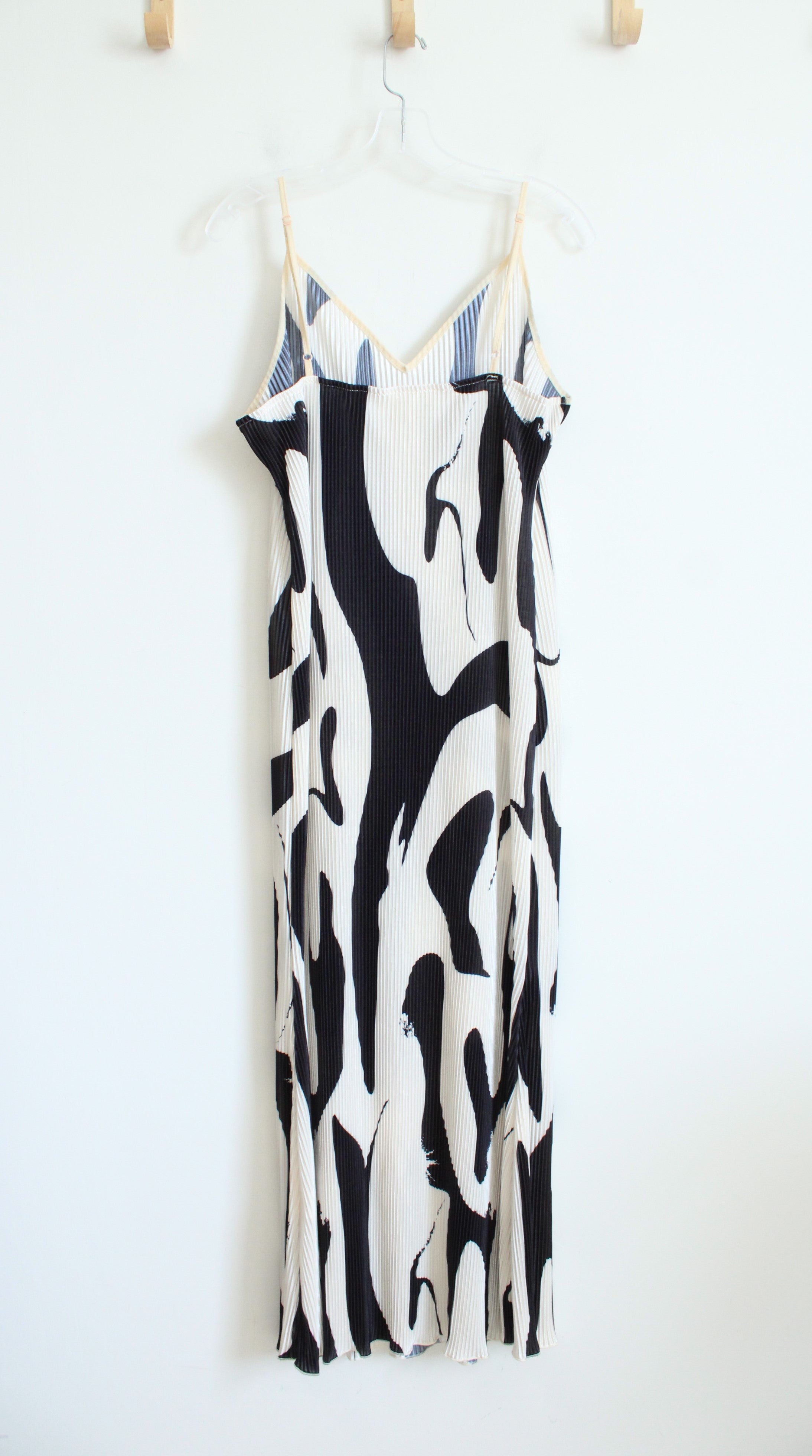 Shein Cream & Black Patterned Pleated Maxi Dress | XL (12)