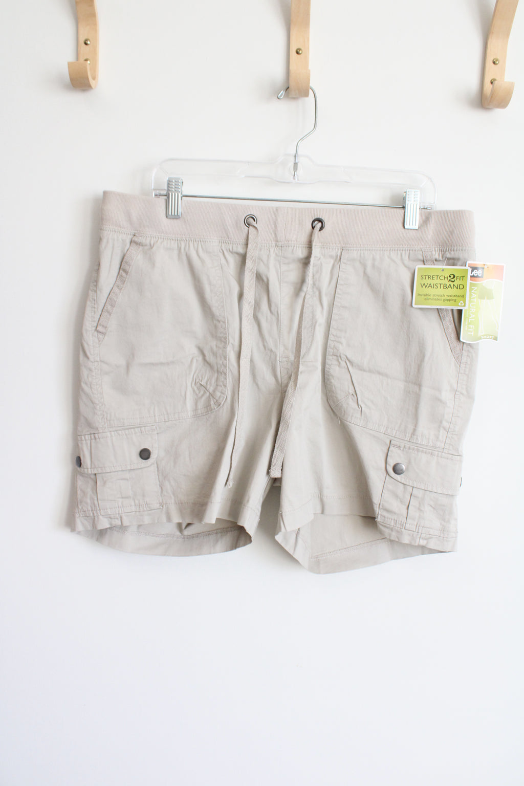 NEW Lee Khaki Short | 16
