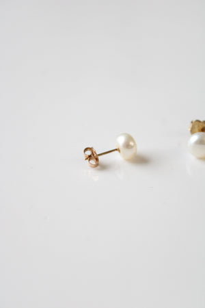 Genuine Ivory Pearl 10K Yellow Gold Stud Earrings