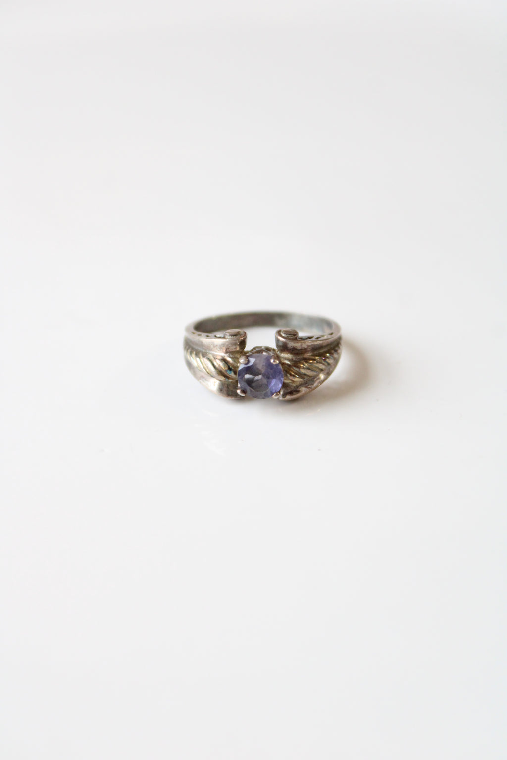 Round Amethyst Vintage Sterling Silver Ring | Size 9