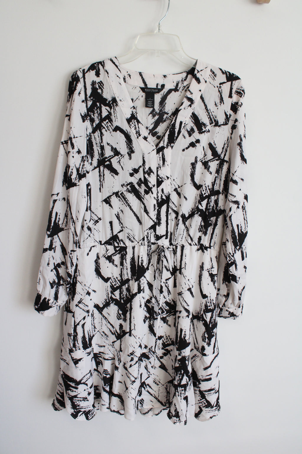White House Black Market Long Sleeved Dress | 2
