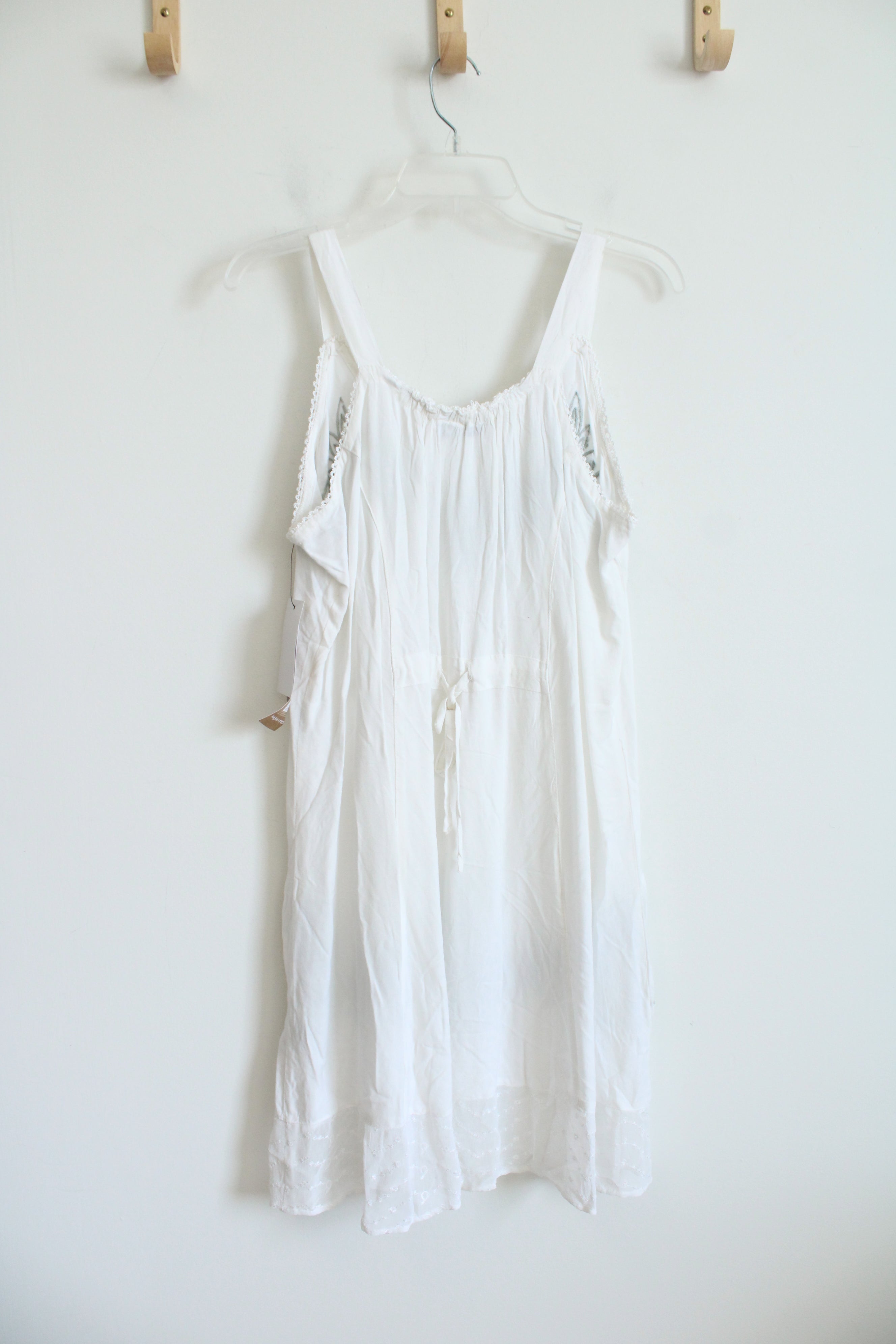 NEW Raya Sun Green Embroidered White Flowy Dress | M