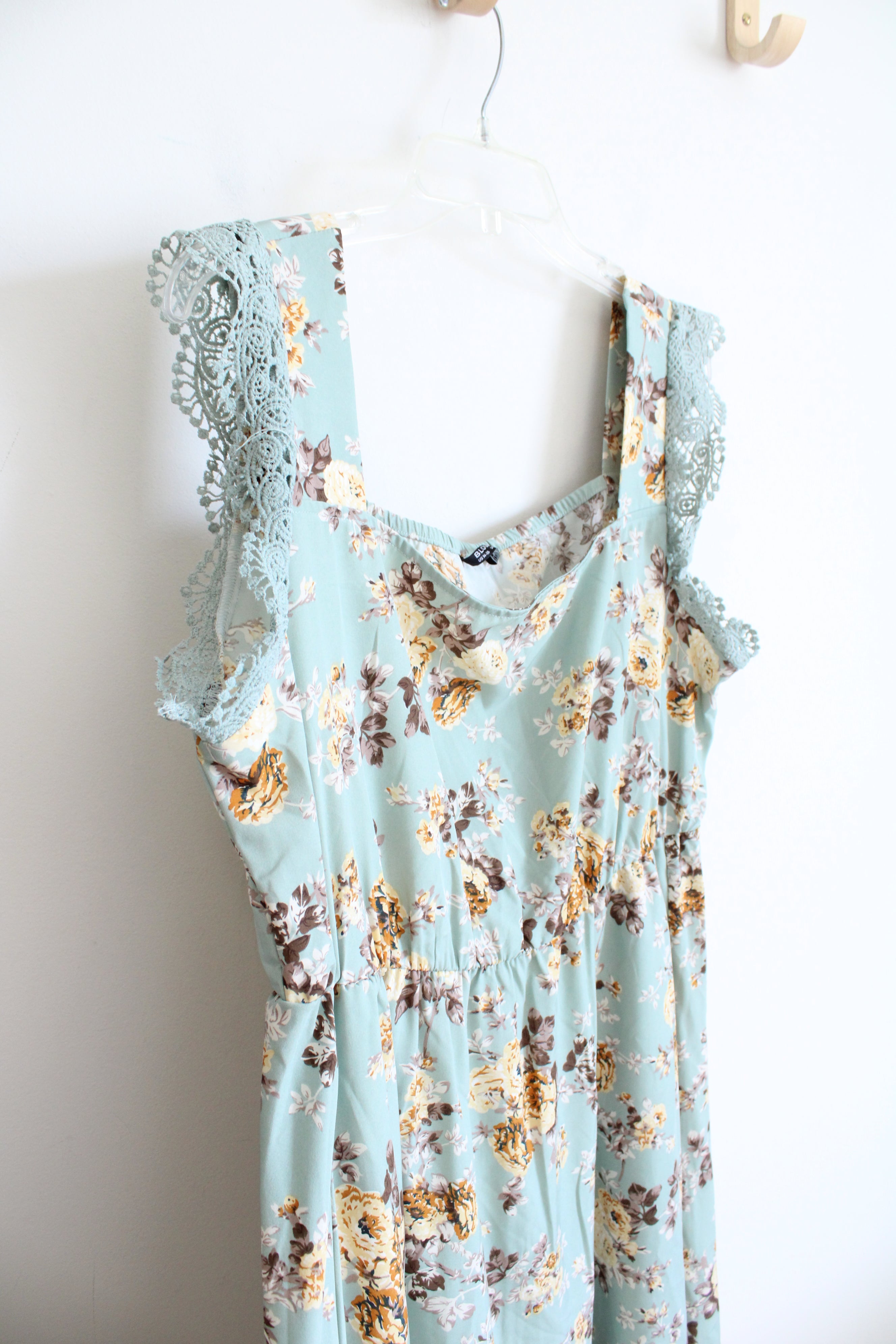 Bloomchic Mint Green Yellow Floral Lace Edged Sleeved Dress | 14/16