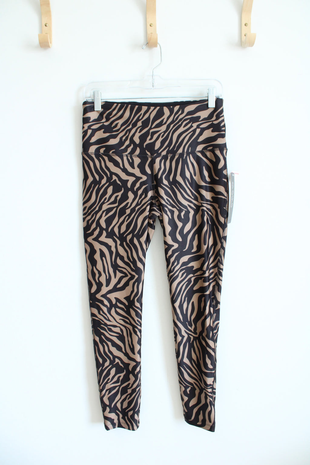 NEW Vogo Athletica Black & Brown Zebra Print Athletic Leggings | M (7/8)