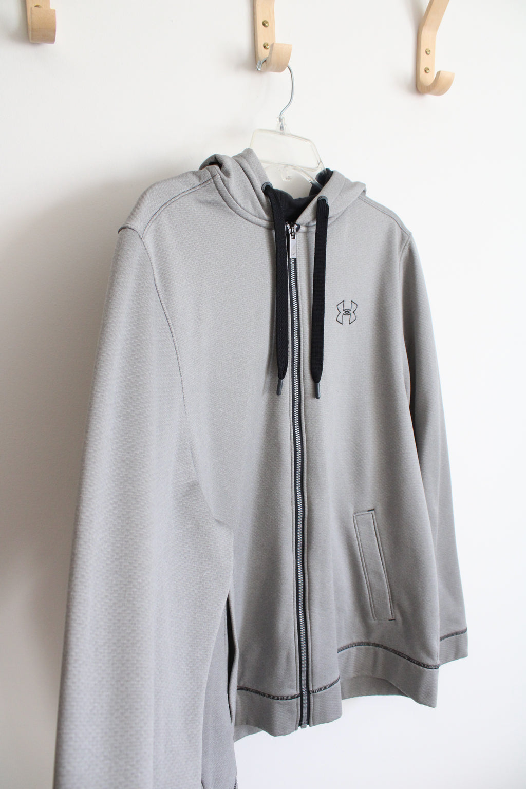 Under Armour Gray & Black Jacket | XL