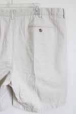 Lands' End Traditional Fit Light Gray Shorts | 44