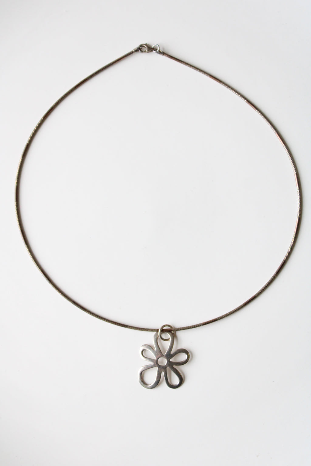 Retro Flower Pendant Sterling Silver Necklace
