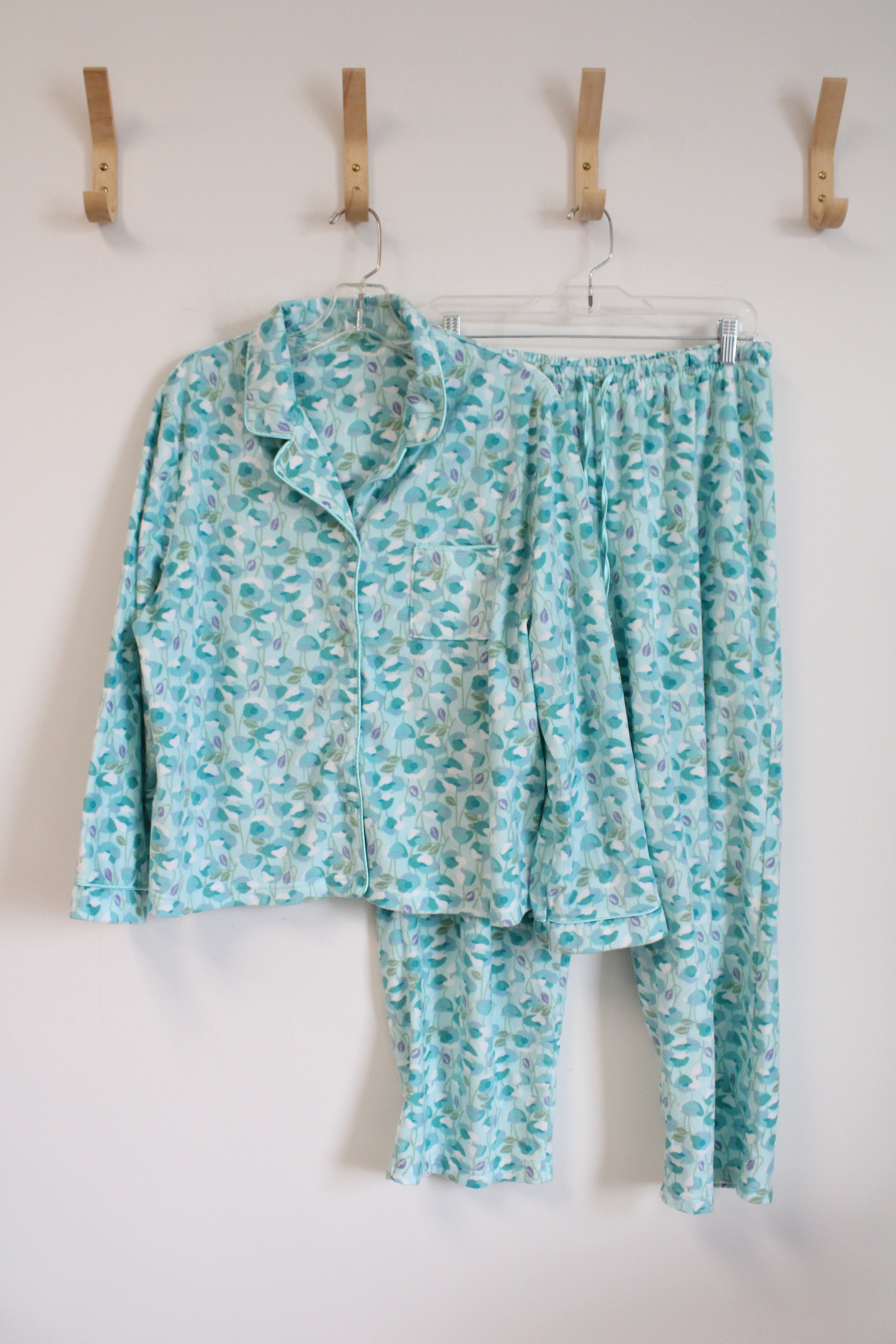 Light Blue Floral Soft Fuzzy Pajama Set | L