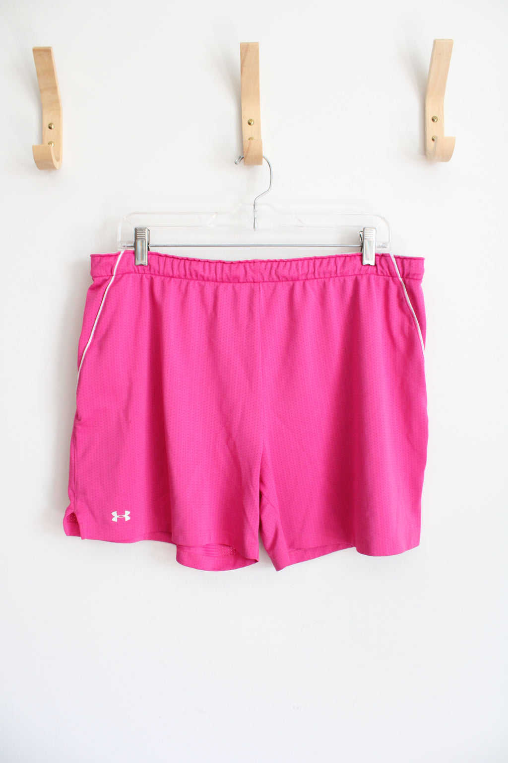 Under Armour Hot Pink Athletic Shorts | L