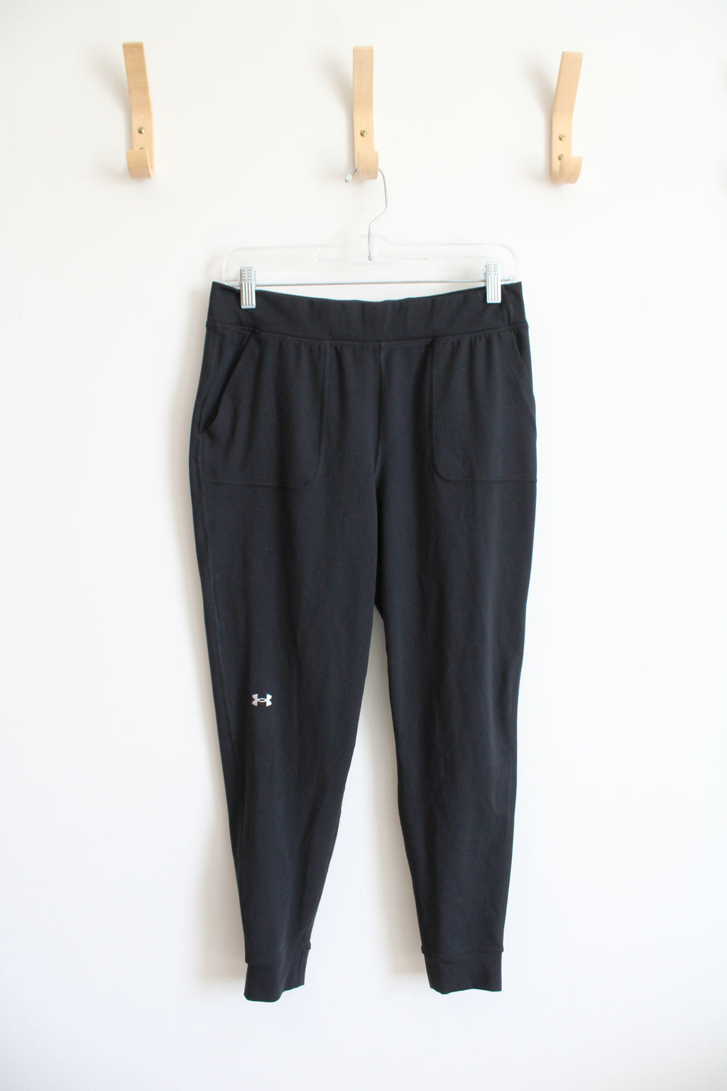Under Armour Black Fitted Lightweight Jogger Pants | Youth L