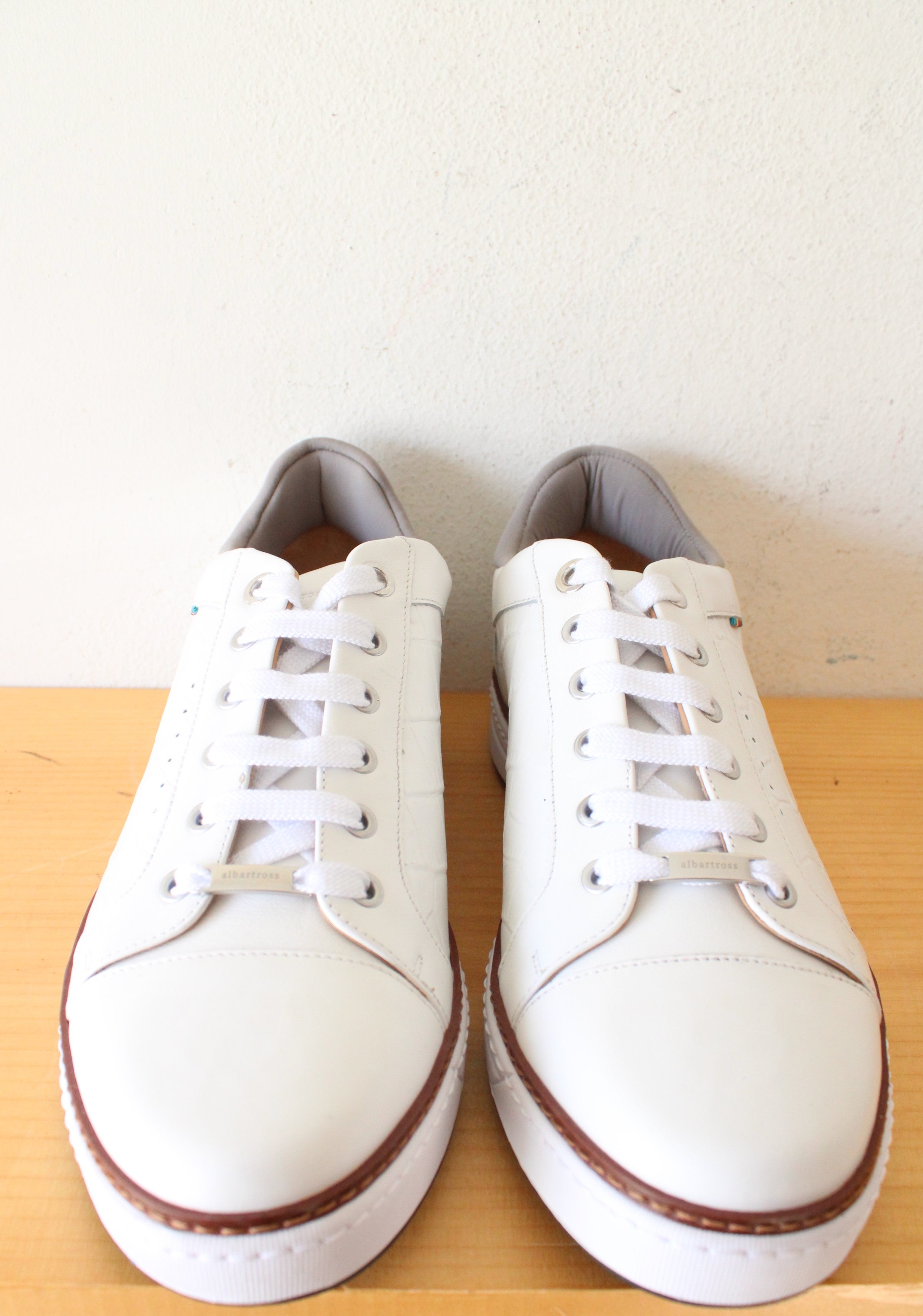 Royal Albatross White Embossed Leather Golf Shoes | 10