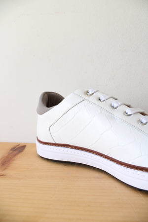 Royal Albatross White Embossed Leather Golf Shoes | 10