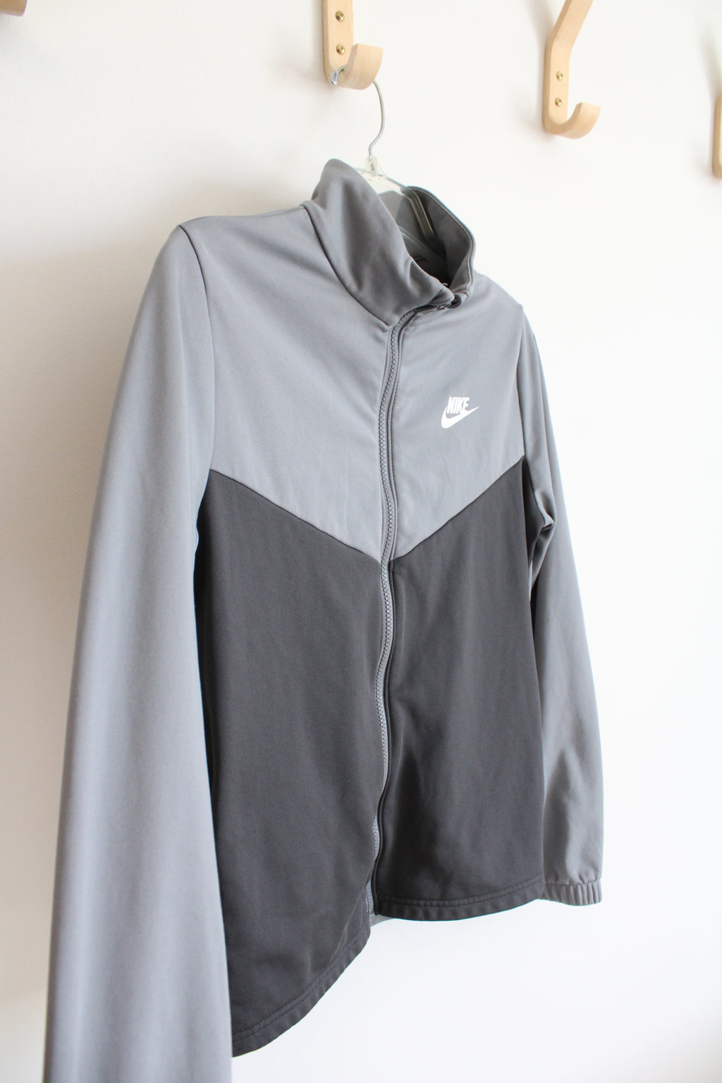 Nike Black & Gray Jacket | Youth XL