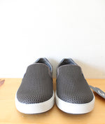 NEW OluKai Lae'ahi Gray Slip-On Shoes | Size 8