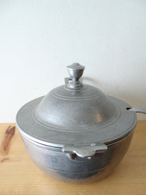 RWP Wilton Armetale Pewter Plough Tavern Tureen