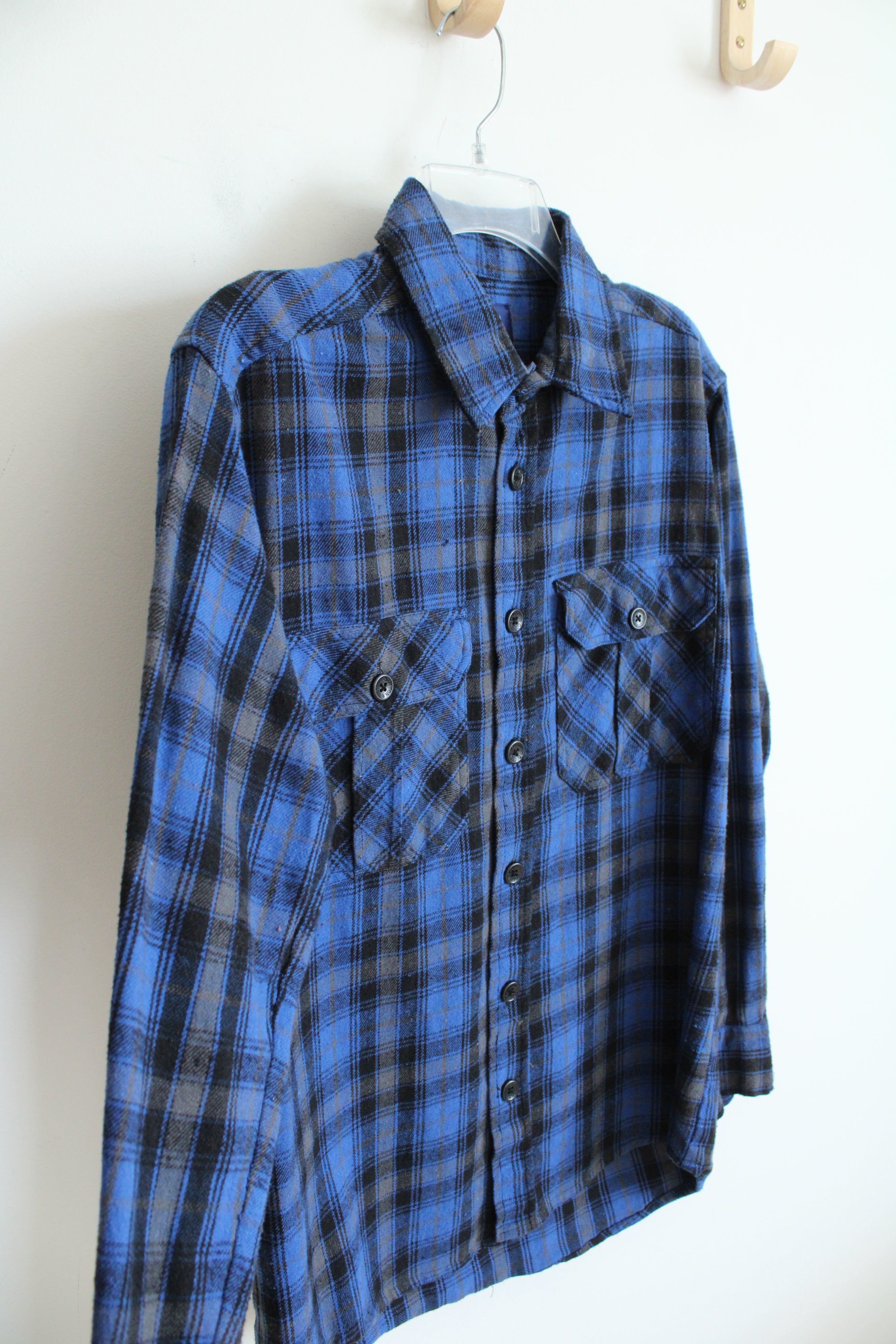 Trendy Life Blue Gray & Black Plaid Flannel | S