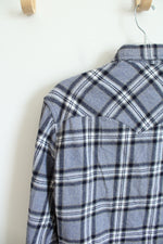 Wrangler Blue & White Plaid Flannel | M