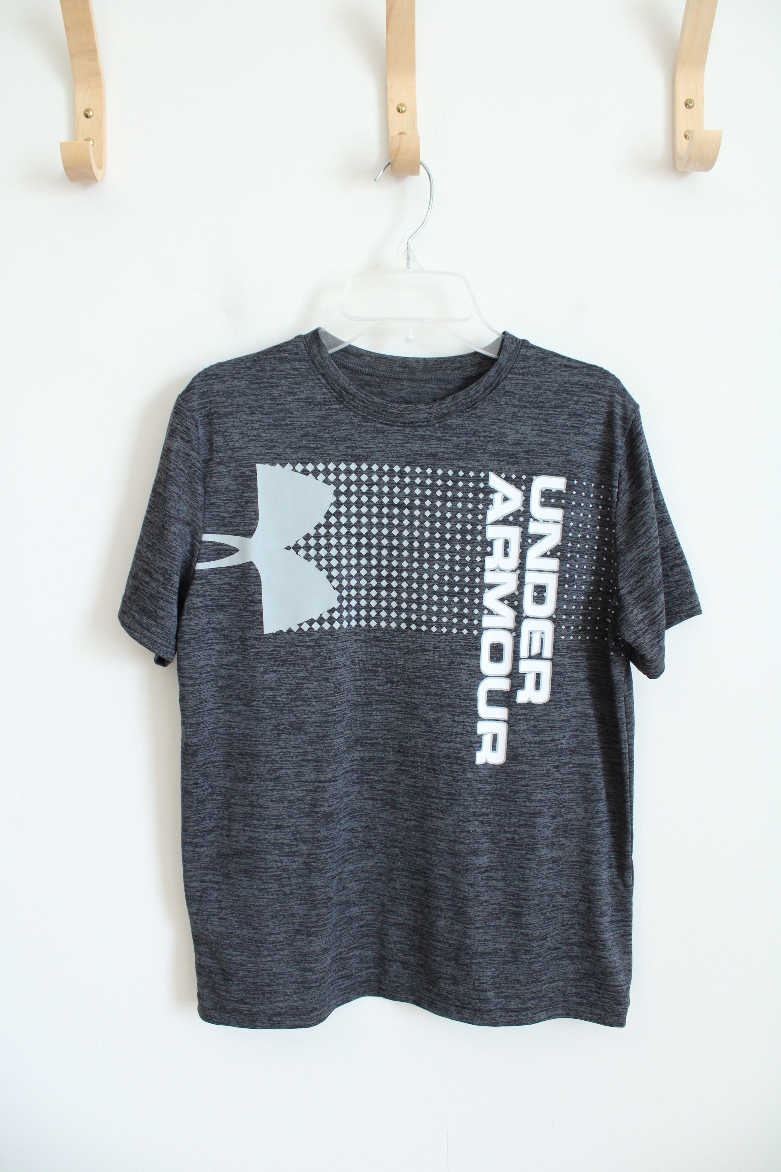 Under Armour Gray Athletic Shirt | Youth L