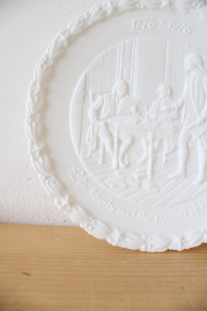 Fenton USA Bicentennial Project Of The General Federation Of Women's Clubs Colonial Milk Glass White "In God We Trust" Decorative Plate