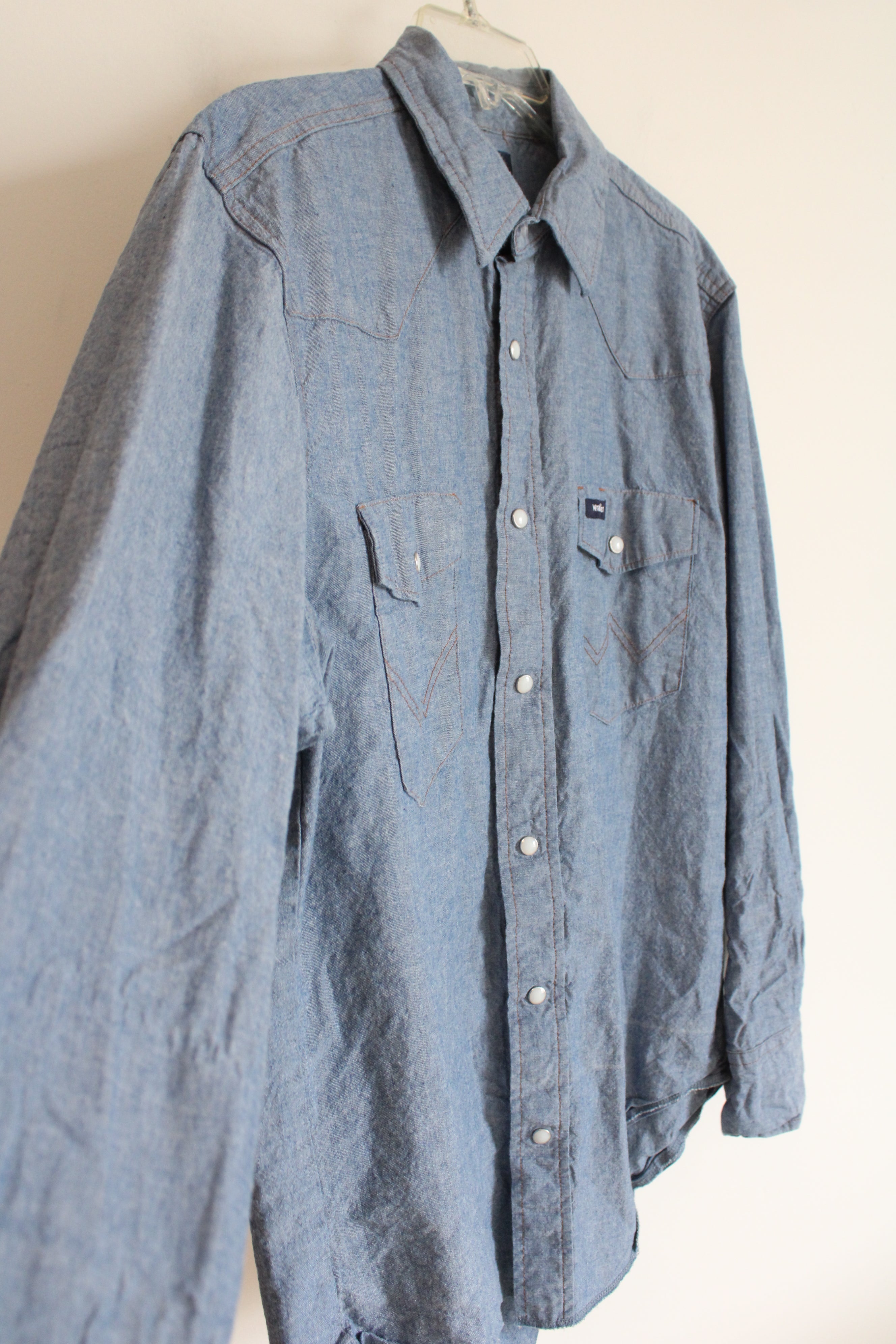 Wrangler Blue Pearl Snap Button Down Western Style Shirt | L