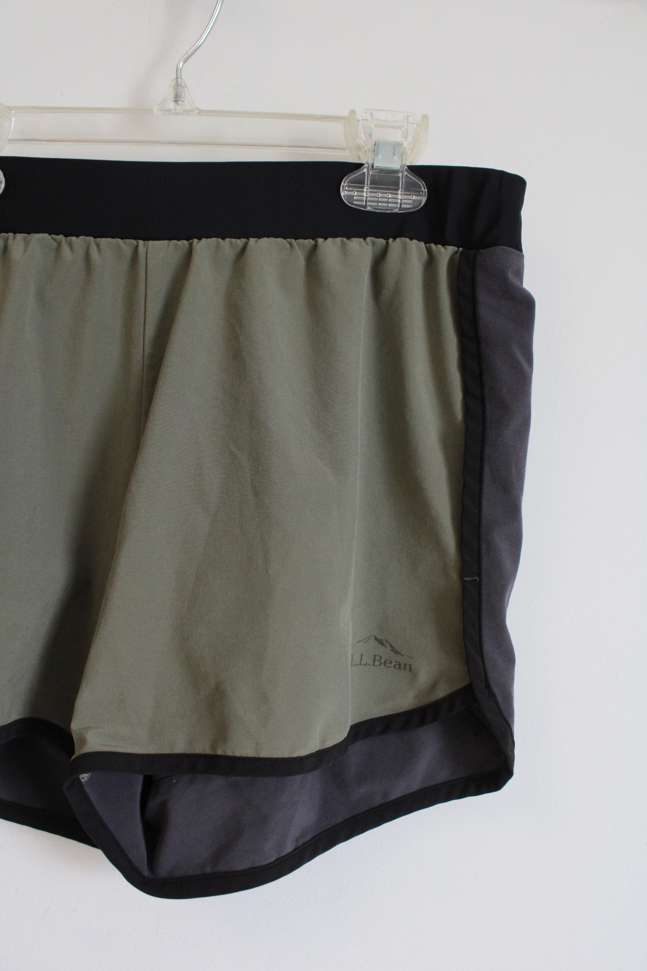 L.L. Bean Olive Green Black Athletic Shorts | 14