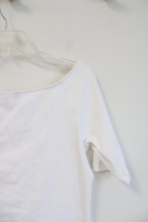 Banana Republic White Off-The-Shoulder Top | M