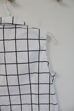 Chadwicks Black & White Plaid Button Down Collared Sleeveless Top | 14 Petite