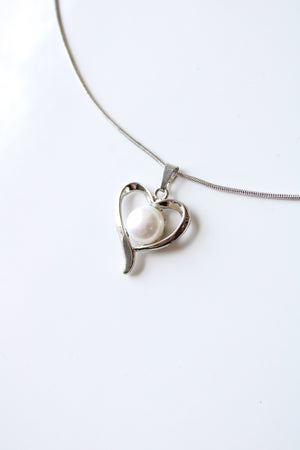 Bret Roberts Genuine Freshwater Pearl Silver Heart Necklace